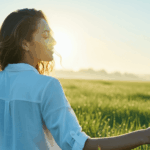 A Relação Entre Saúde Mental e Beleza: Como Cuidar de Si Mesma em Tempos Difíceis